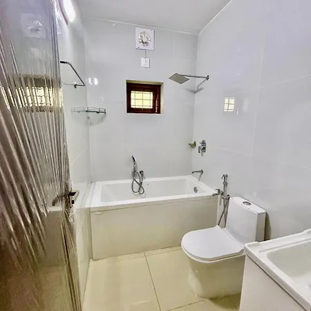 Krishnakripa - Luxury Private Villa Near Guruvayoor Temple Guruvayur Exterior photo
