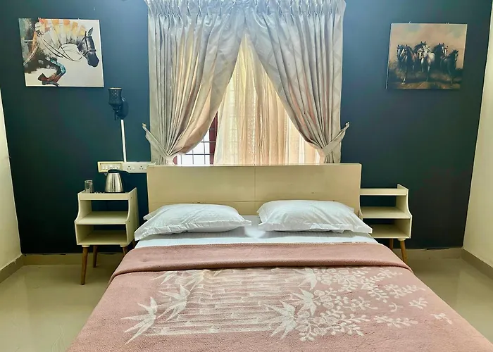 Krishnakripa - Luxury Private Villa Near Guruvayoor Temple
