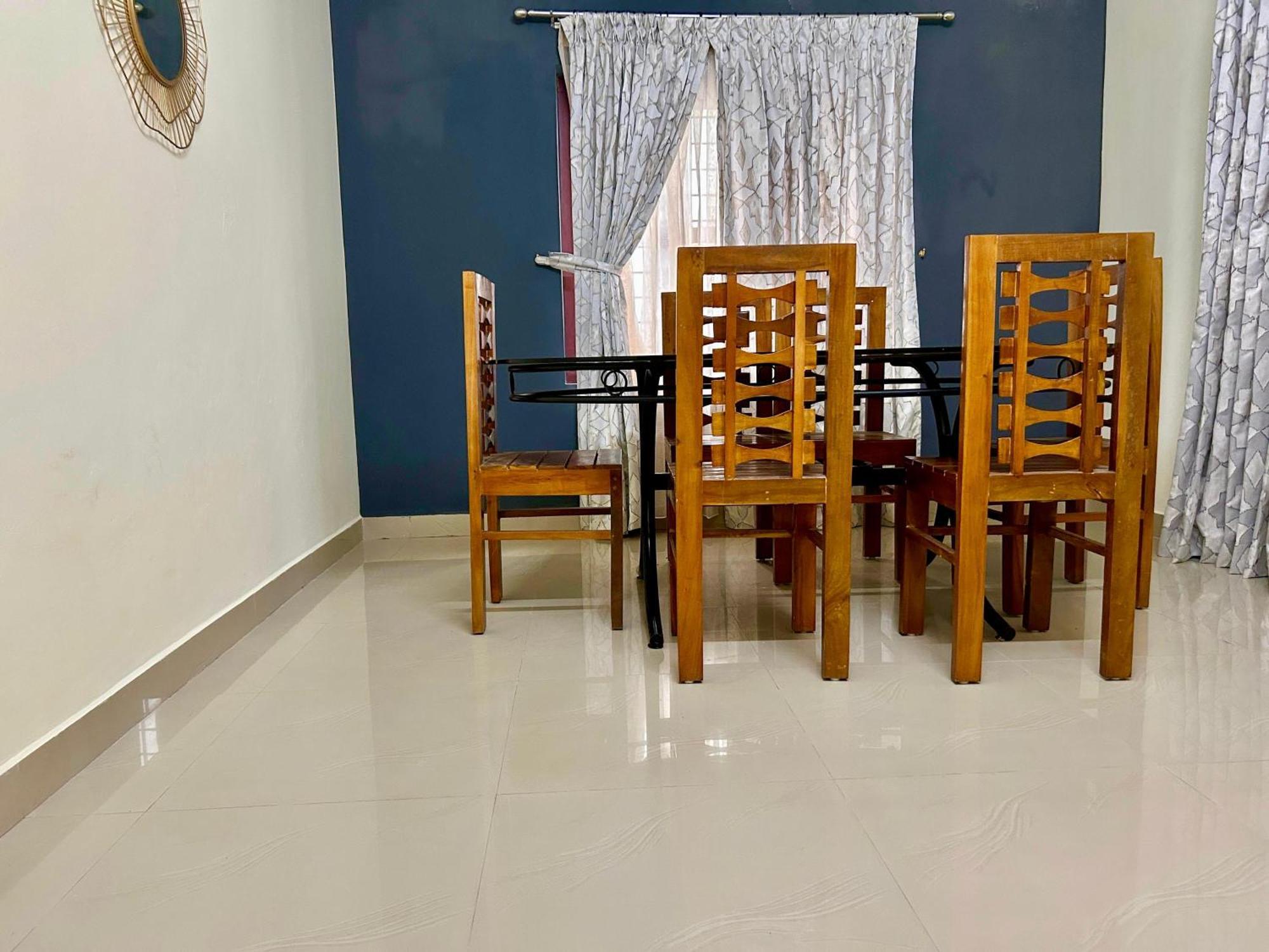Krishnakripa - Luxury Private Near Guruvayoor Temple Holiday home *